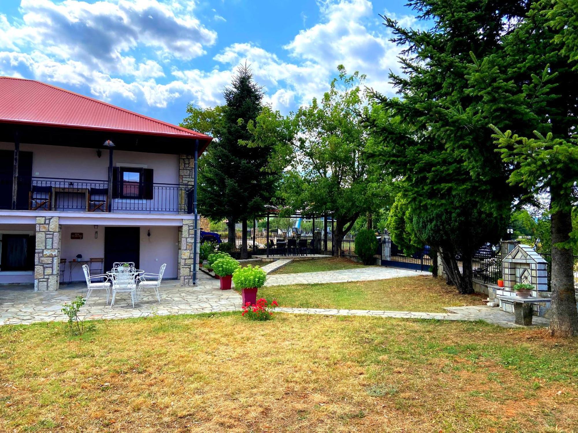 Cosy Lake House, Μια Ανάσα Πριν Τη Λίμνη Kalívia Eksteriør bilde
